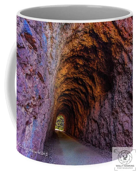 Boulder City to Hoover Dam Tunnel - Mug Pixels