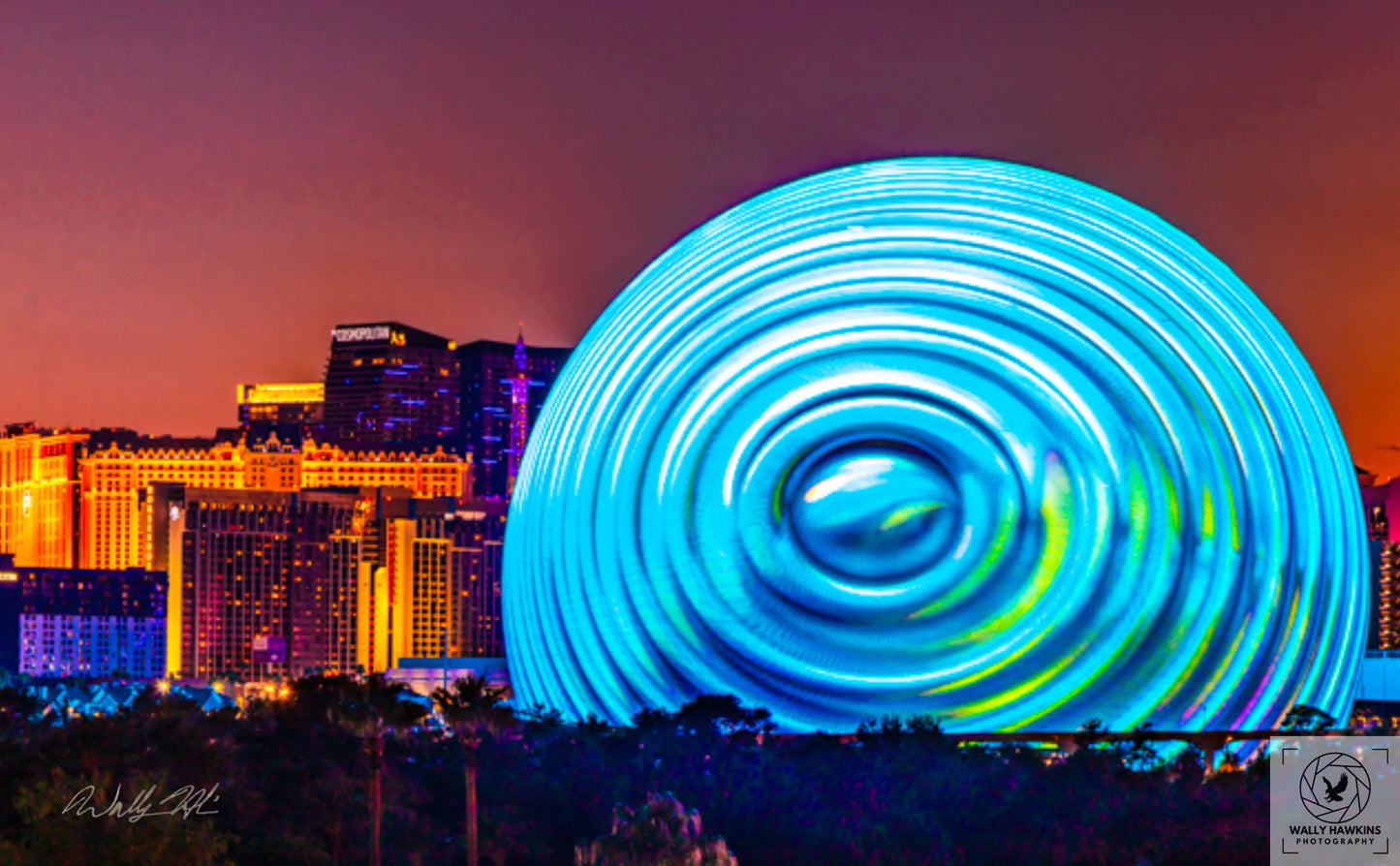 Spinning - Stainless steel water bottle Wally Hawkins Photography